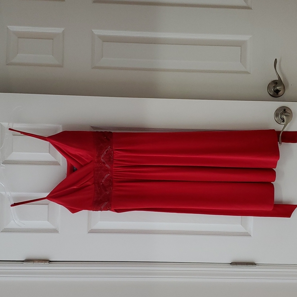 Woman's dress,  size 6, Bisou Bisou Brand